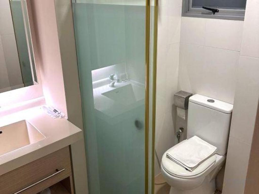 เรดดอร์ซ พรีเมียม แอท บาเลสเทียร์ Hotel สิงคโปร์ ภายนอก รูปภาพ