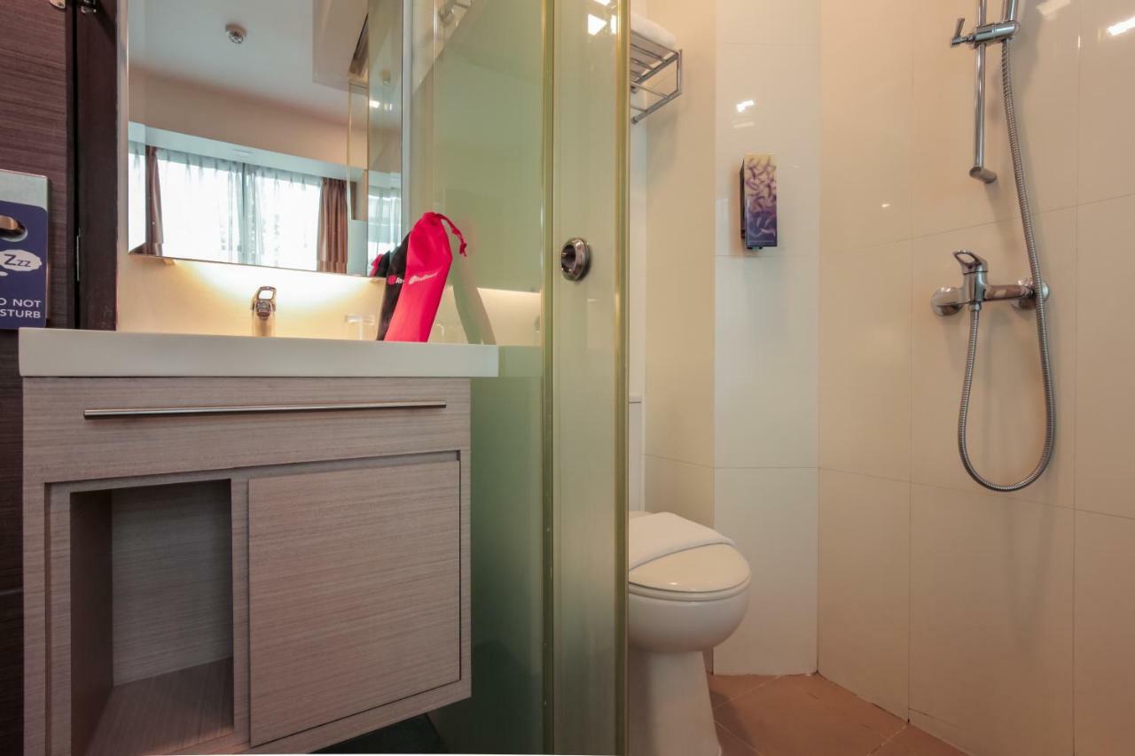 เรดดอร์ซ พรีเมียม แอท บาเลสเทียร์ Hotel สิงคโปร์ ภายนอก รูปภาพ